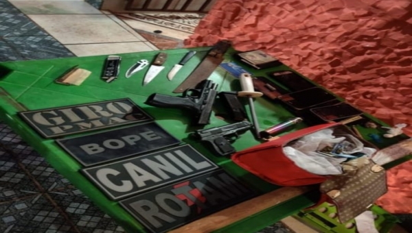 Polícia Militar acaba festa em buffet que adolescentes portavam arma de fogo e entorpecentes